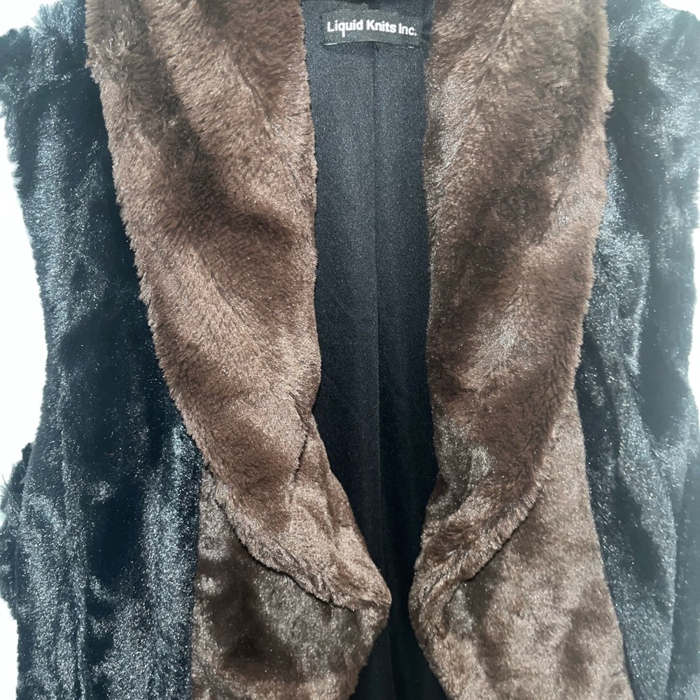 Faux fur coat vest
